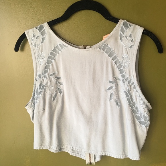 tallow Tops - Cotton Cut-out Crop Top